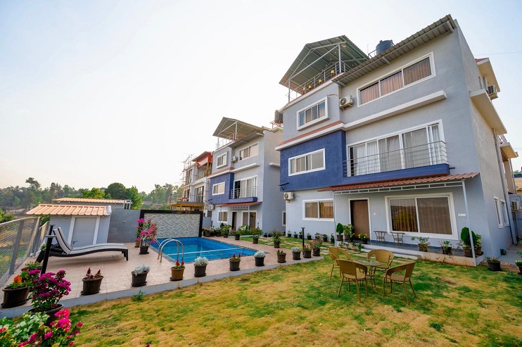 NEHA FLOWER 6 BHK bungalow in Panchgani