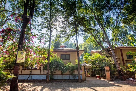 3BHK AC Neha Haveli in Panchgani 3BHK AC NEHA Haveli Bungalow in Panchgani