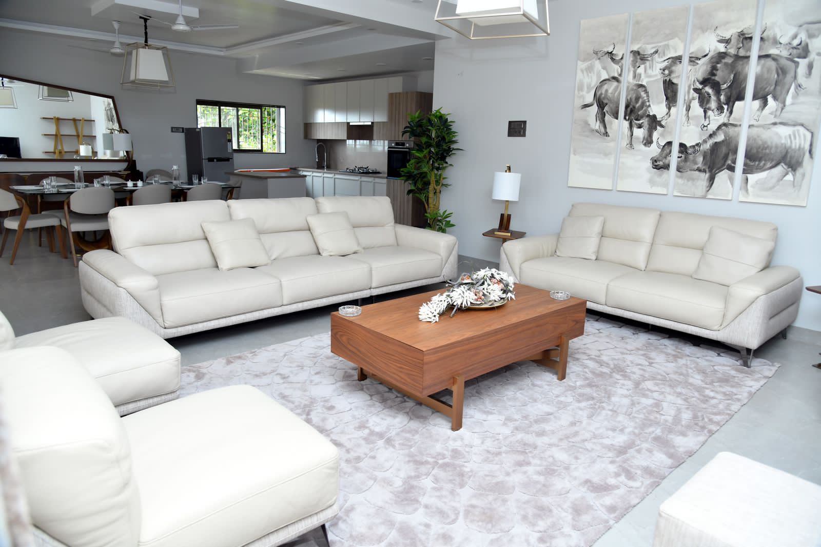 5 BHK Neha AIRLNG AC Villa in Panchgani