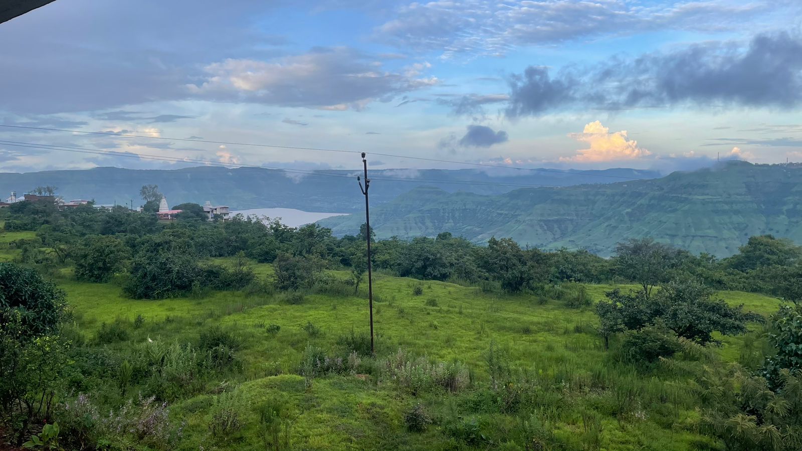 5 BHK Neha AIRLNG AC Villa in Panchgani