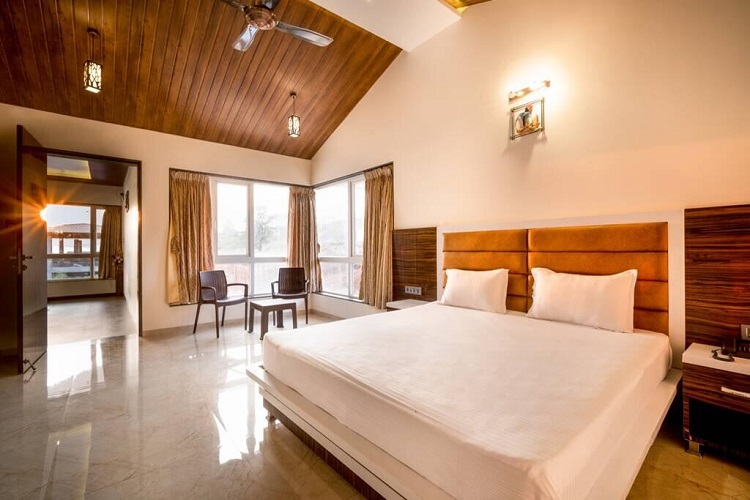 5 BHK NEHA US Villa in Panchgani