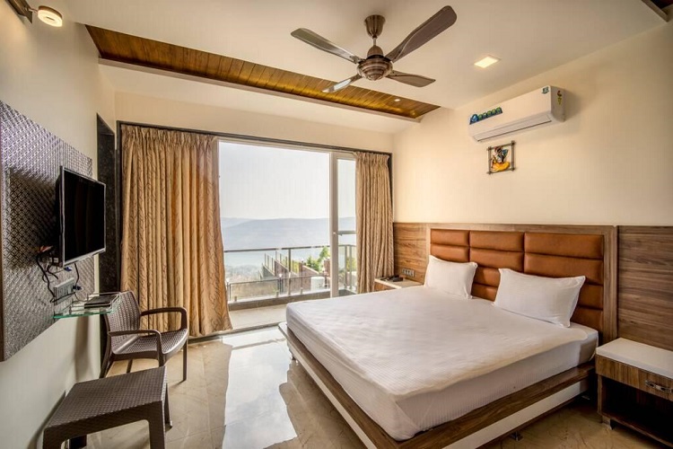 5 BHK NEHA US Villa in Panchgani 