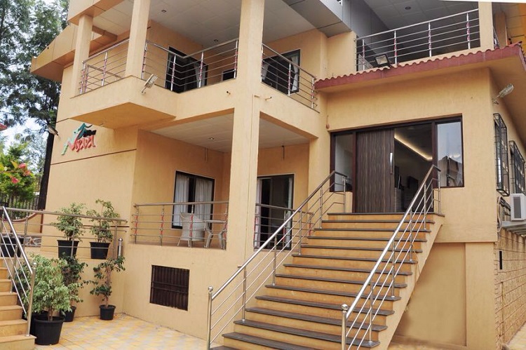 5BHK AC NEHA VISA villa in Panchgani 5BHK AC NEHA VISA villa in Panchgani